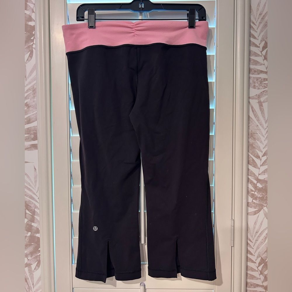 Lululemon Y2K Gather & Crow Crop *Full-On Luon* Size 10 - Picture 4 of 7